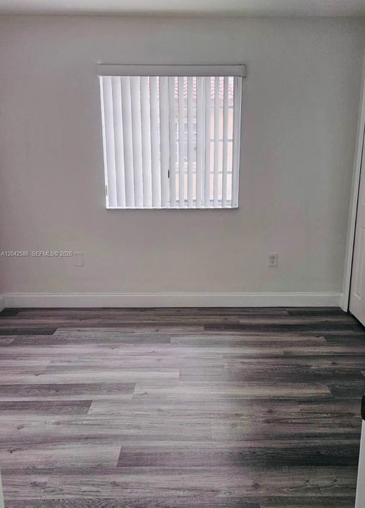 В аренду: $2,800 (3 спален, 2 ванн, 1280 Квадратных фут)