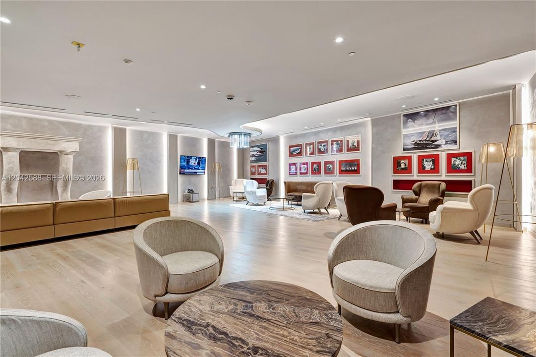 For Sale: $2,790,000 (3 beds, 3 baths, 1909 Square Feet)