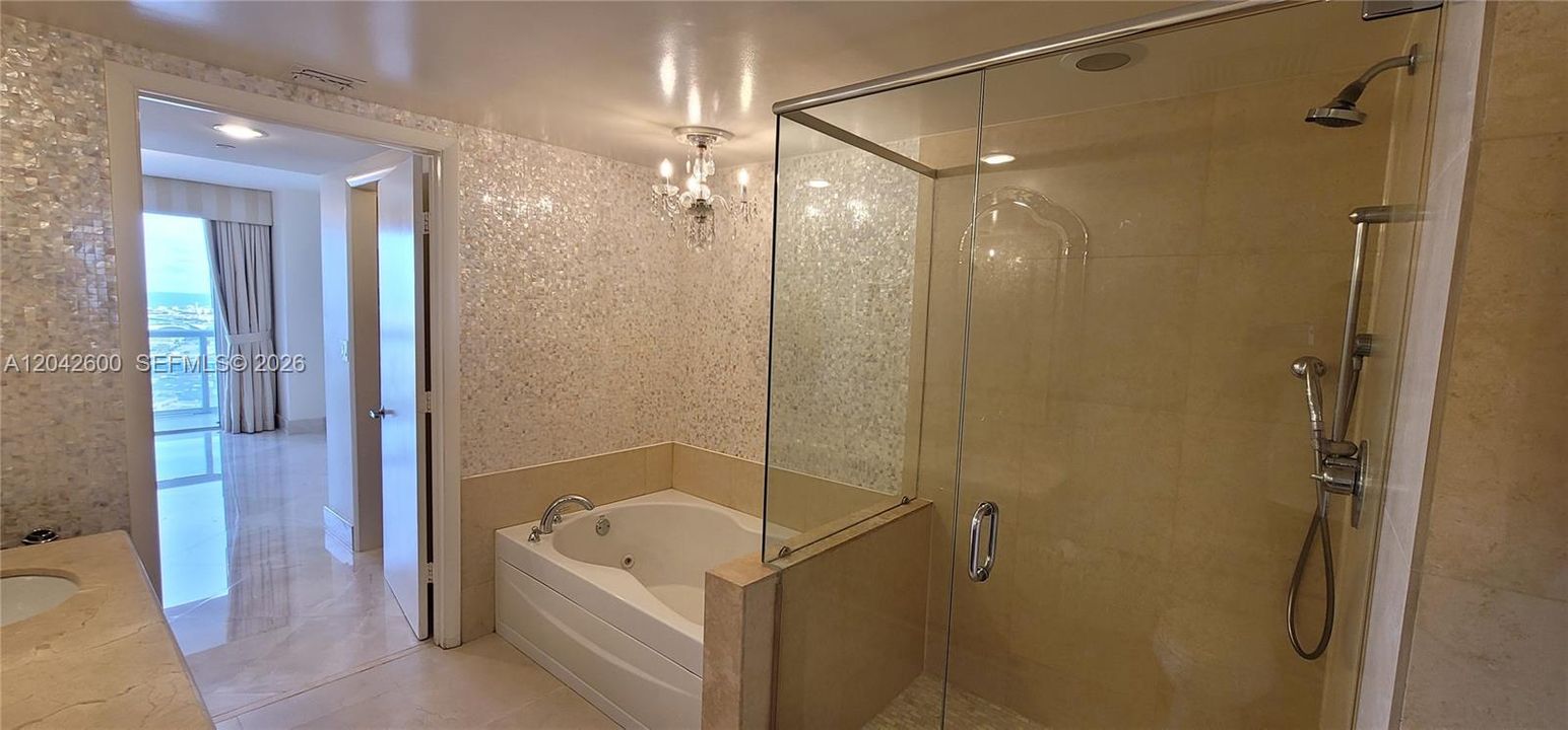 For Rent: $6,500 (3 beds, 2 baths, 1789 Square Feet)