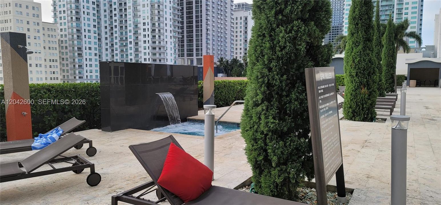 For Rent: $6,500 (3 beds, 2 baths, 1789 Square Feet)