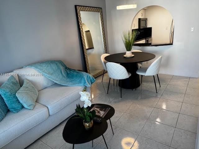 В аренду: $3,400 (1 спален, 1 ванн, 570 Квадратных фут)