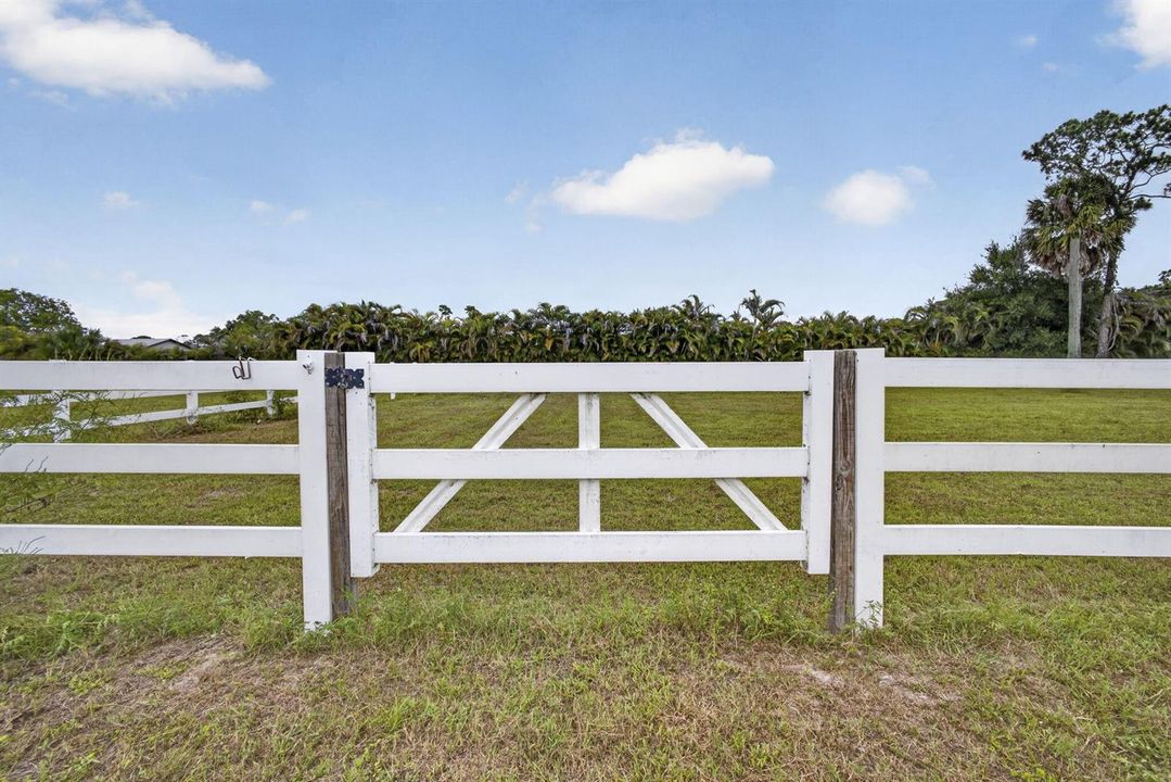 2944 A Road (30)
