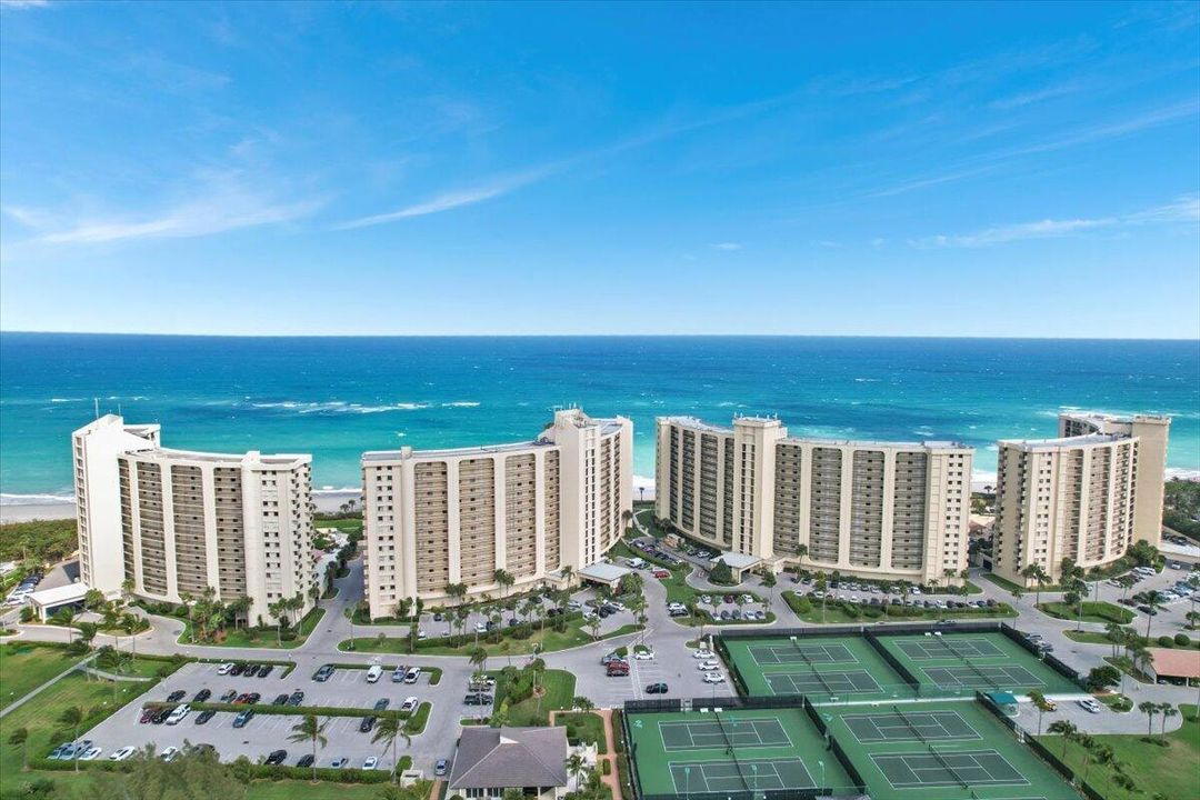 Aerials of Ocean Trail & Jupiter Beach