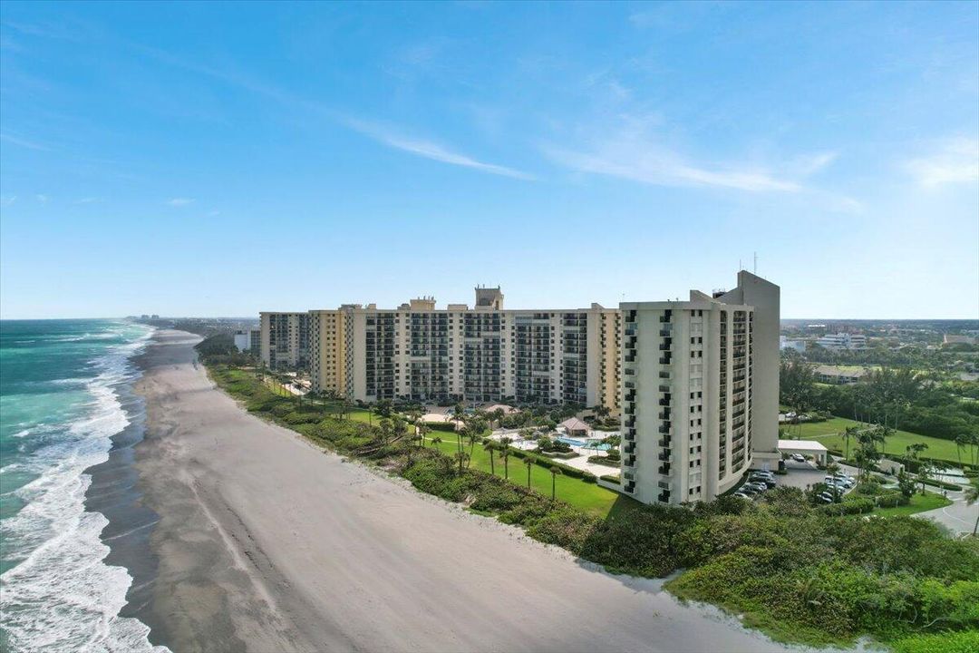 Aerials of Ocean Trail & Jupiter Beach