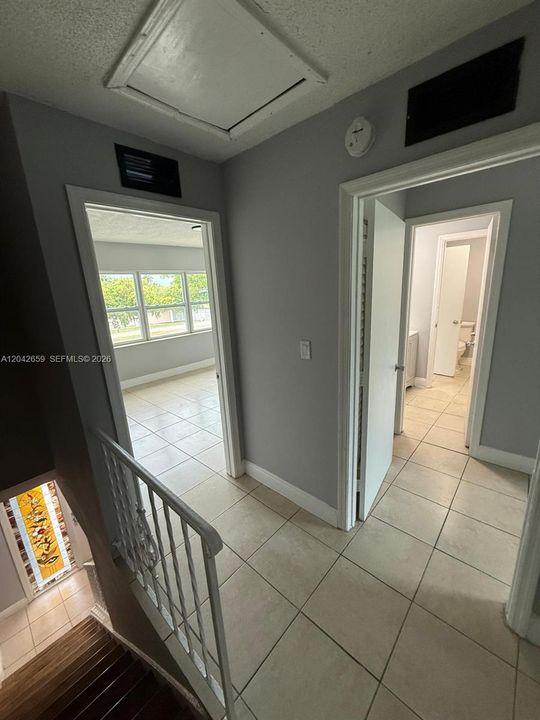 В аренду: $2,650 (3 спален, 2 ванн, 1706 Квадратных фут)