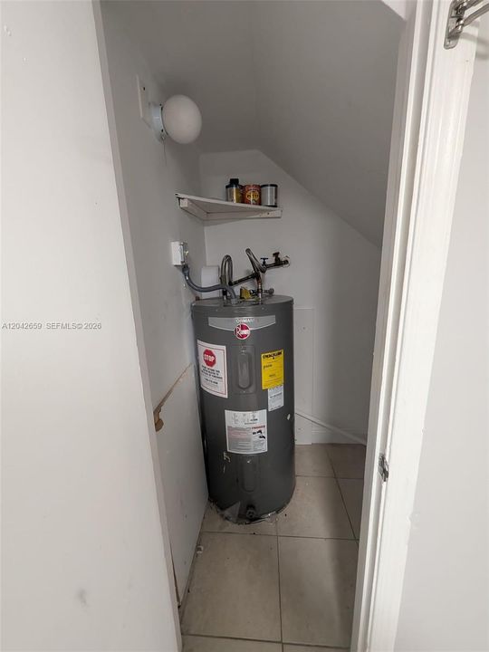 В аренду: $2,650 (3 спален, 2 ванн, 1706 Квадратных фут)