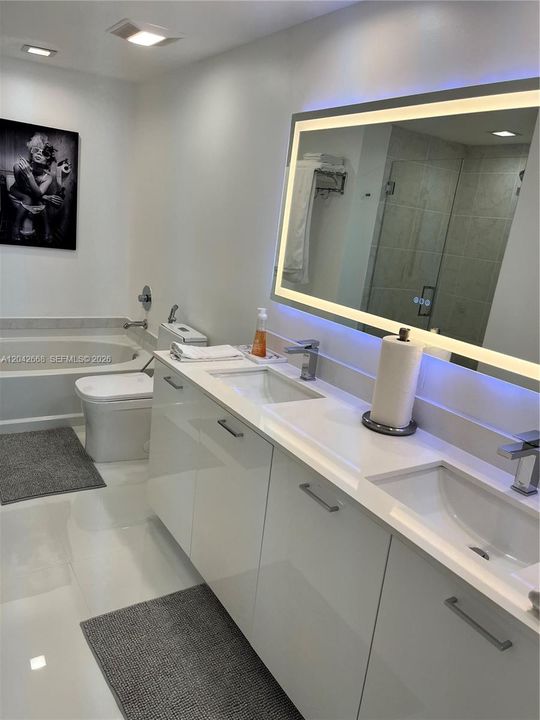 В аренду: $5,750 (2 спален, 2 ванн, 1120 Квадратных фут)