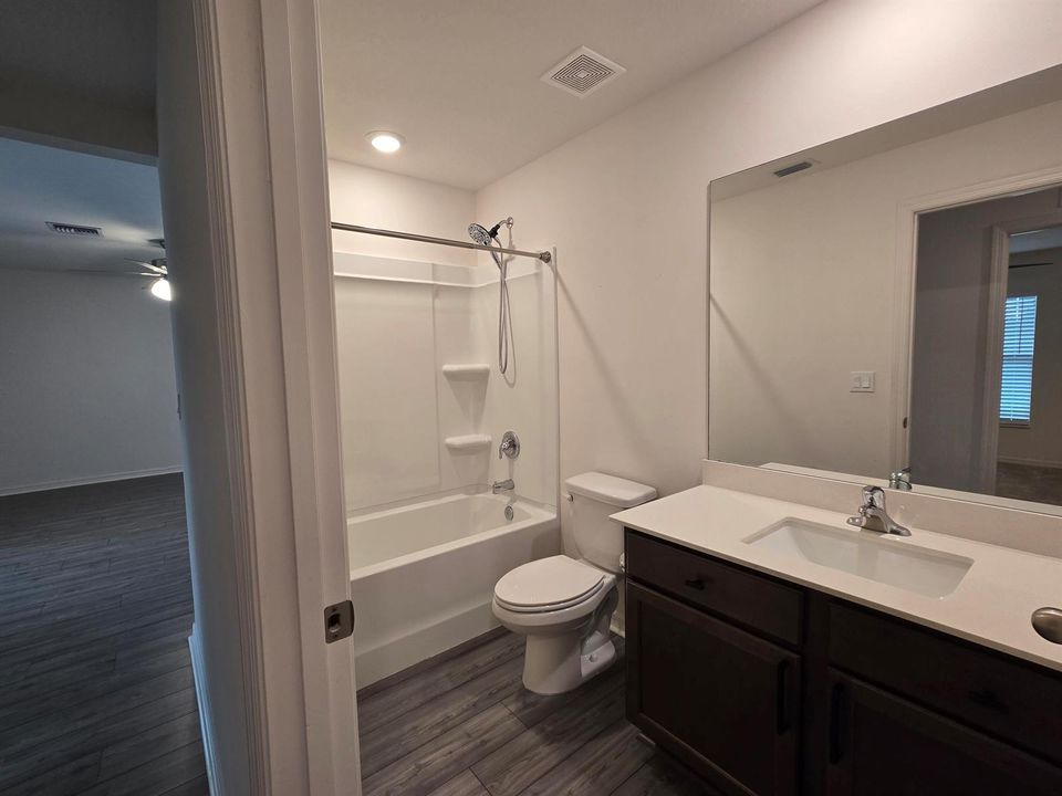 047-guestbath