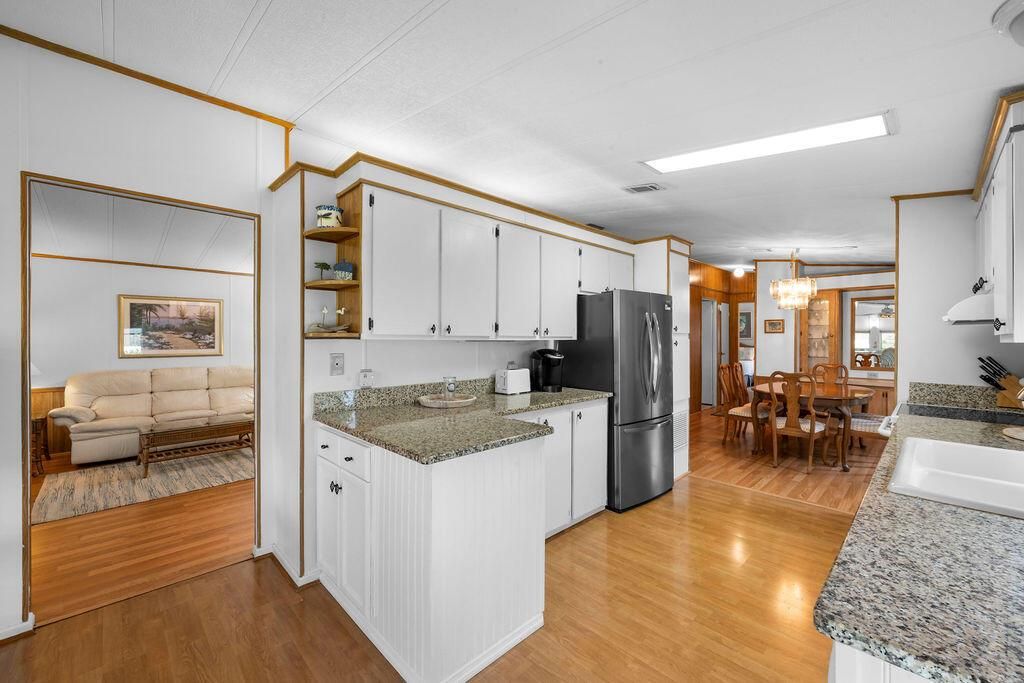 Kitchen 3
