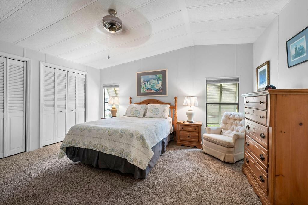 Primar Bedroom 1