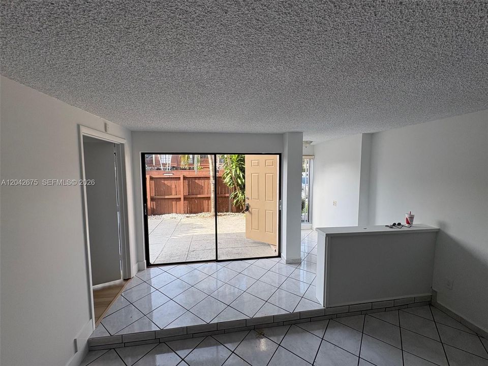 В аренду: $2,950 (2 спален, 2 ванн, 1470 Квадратных фут)