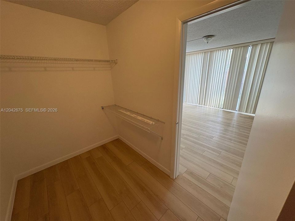 В аренду: $2,950 (2 спален, 2 ванн, 1470 Квадратных фут)