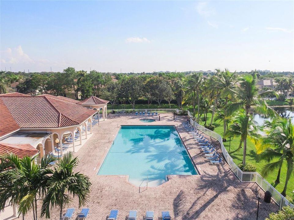 3923 SW 169th Ter