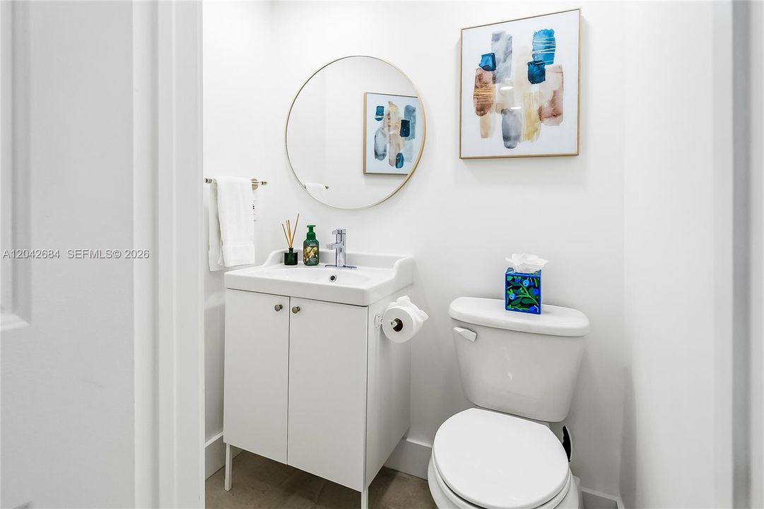 В аренду: $6,000 (3 спален, 2 ванн, 126154 Квадратных фут)