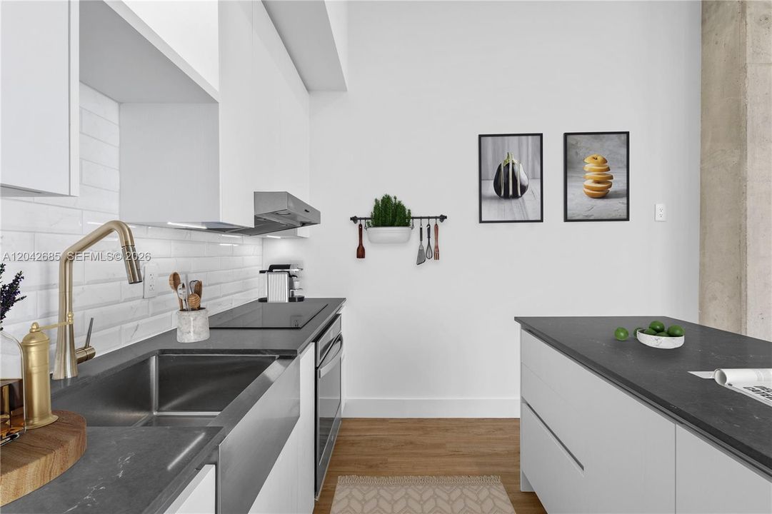 For Rent: $3,877 (2 beds, 2 baths, 590367 Square Feet)