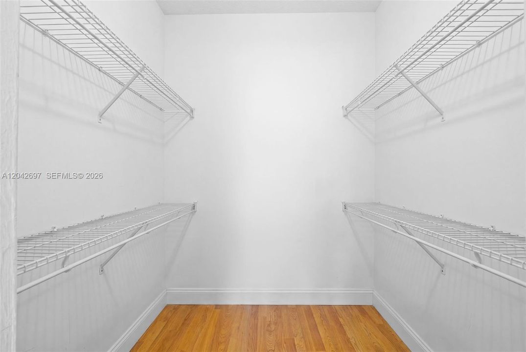 For Rent: $2,750 (2 beds, 2 baths, 1443 Square Feet)