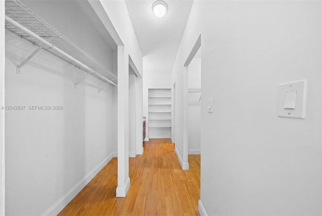 For Rent: $2,750 (2 beds, 2 baths, 1443 Square Feet)