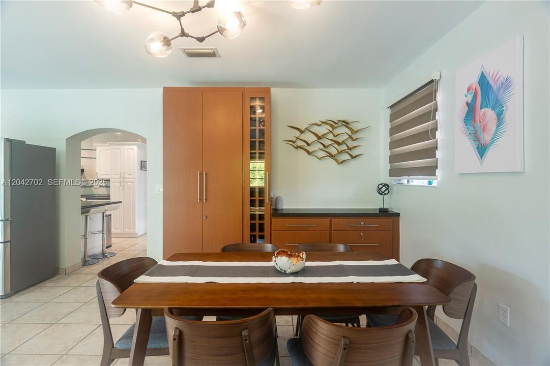 В аренду: $5,500 (3 спален, 2 ванн, 1536 Квадратных фут)