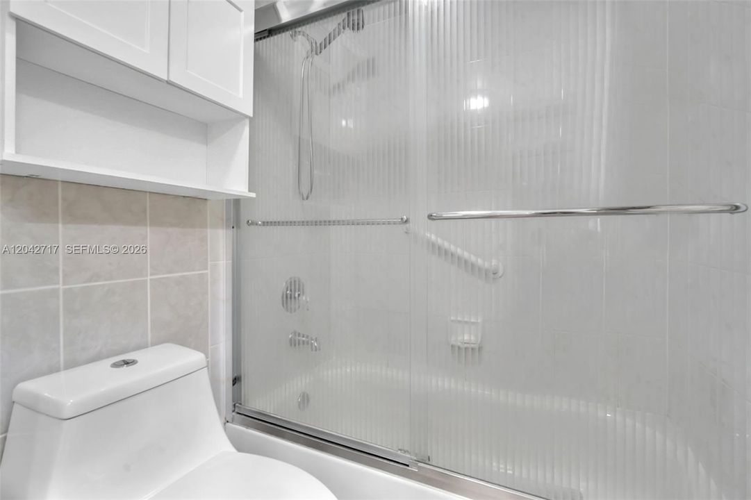 En Venta: $459,900 (3 camas, 2 baños, 1270 Pies cuadrados)
