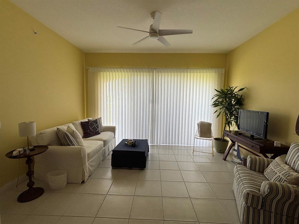 Fla Room
