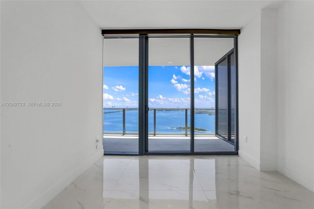 For Sale: $3,900,000 (4 beds, 5 baths, 3189 Square Feet)