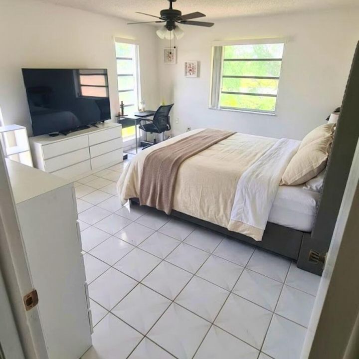 Suite Photo 1