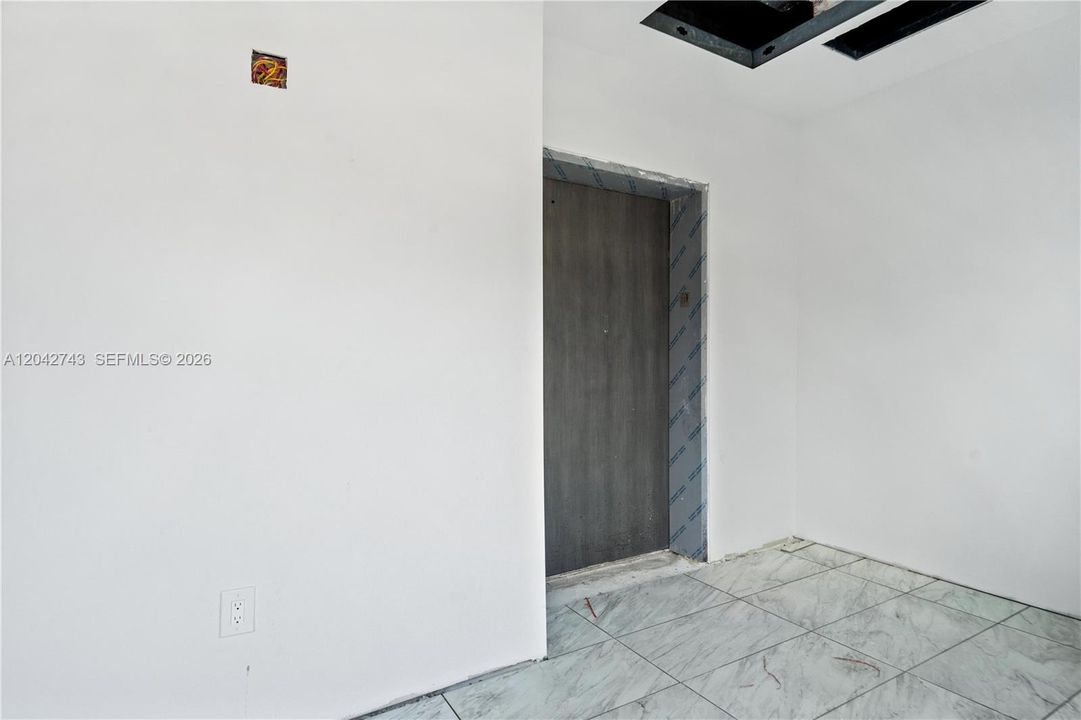 Elevator