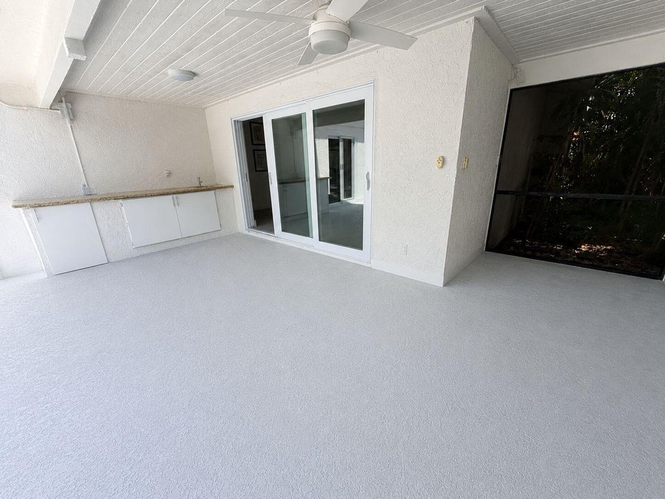 10562 FENWAY PL PATIO AREA