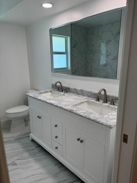 2nd Bathroom