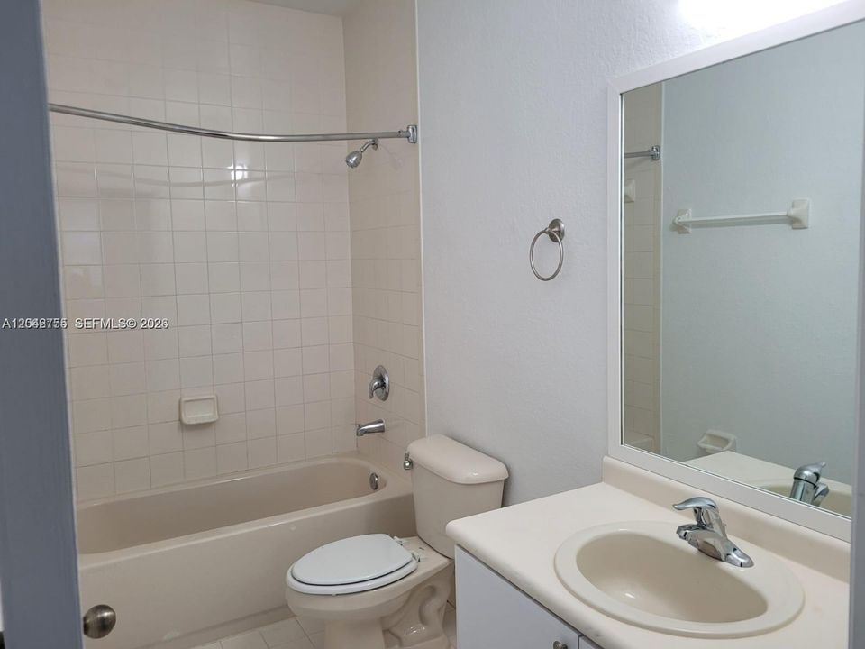 В аренду: $2,100 (3 спален, 2 ванн, 1182 Квадратных фут)