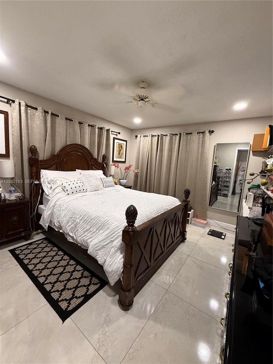 En Venta: $185,000 (2 camas, 2 baños, 900 Pies cuadrados)