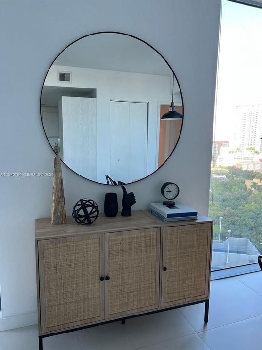 For Rent: $4,200 (2 beds, 2 baths, 944 Square Feet)
