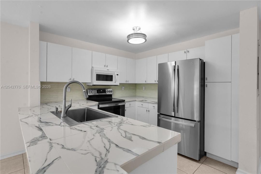 For Rent: $2,990 (3 beds, 2 baths, 1470 Square Feet)