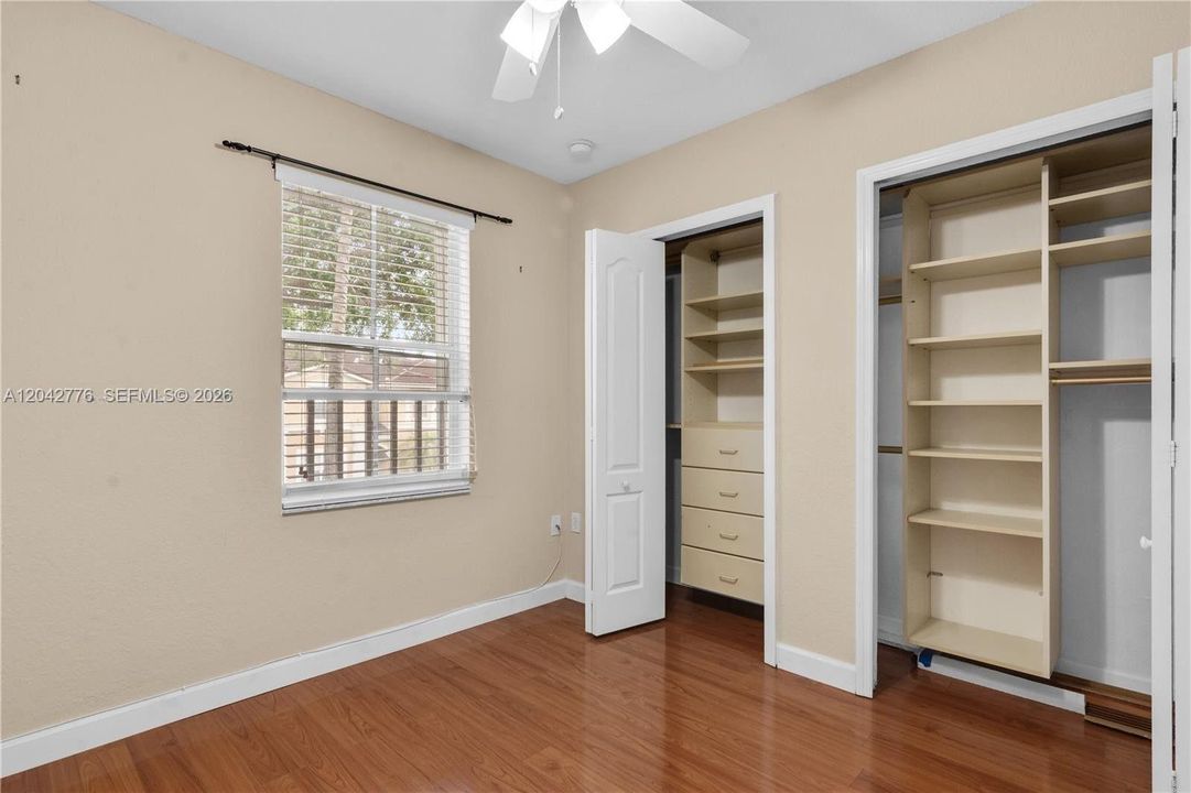 For Rent: $2,990 (3 beds, 2 baths, 1470 Square Feet)