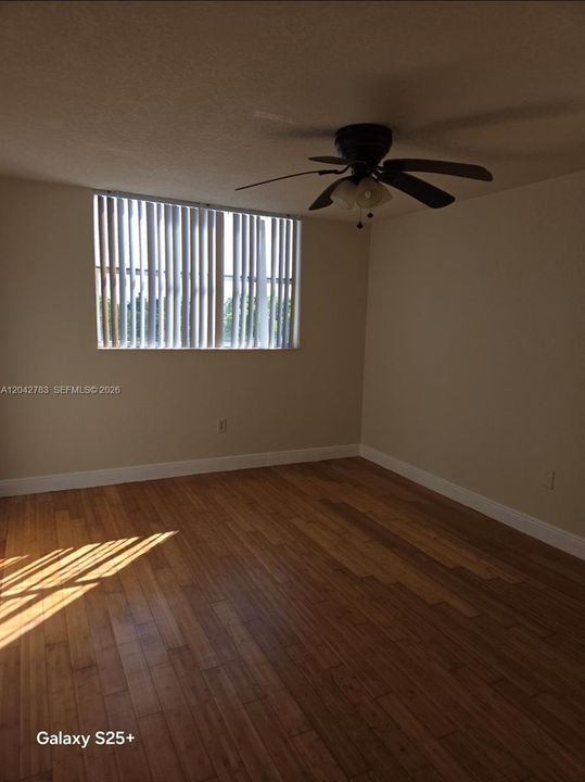 For Rent: $1,750 (2 beds, 2 baths, 1000 Square Feet)