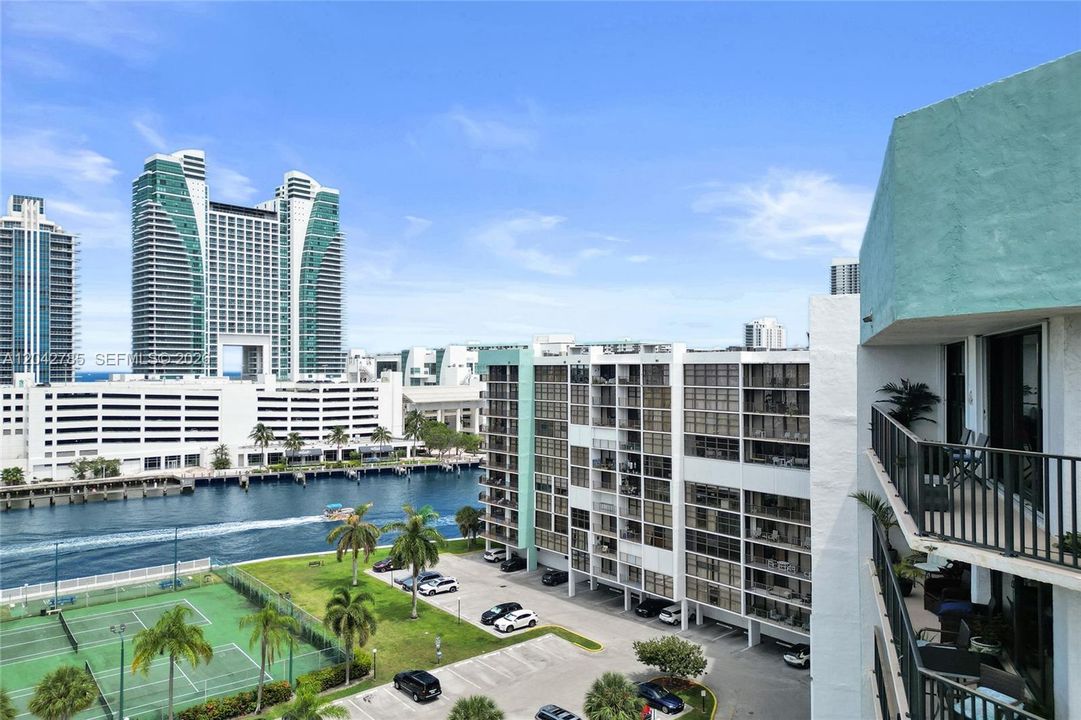 待售: $499,000 (2 贝兹, 2 浴室, 1430 平方英尺)