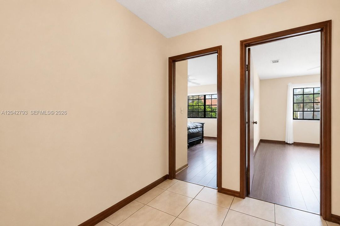 В аренду: $6,200 (4 спален, 2 ванн, 3271 Квадратных фут)