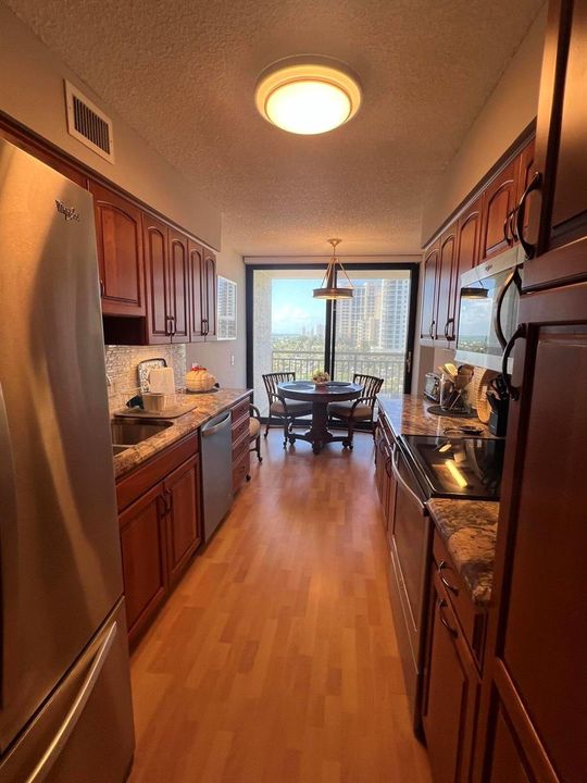 OT 803 Kitchen