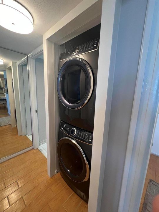 OT 803 washer dryer #2