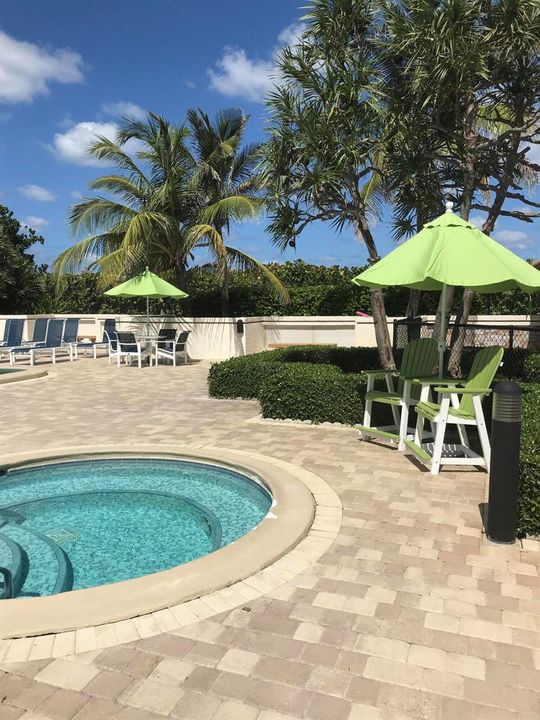 Oceantree Hot Tub