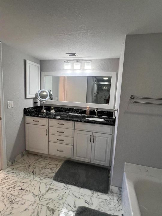 OT 803 Master Bath #3