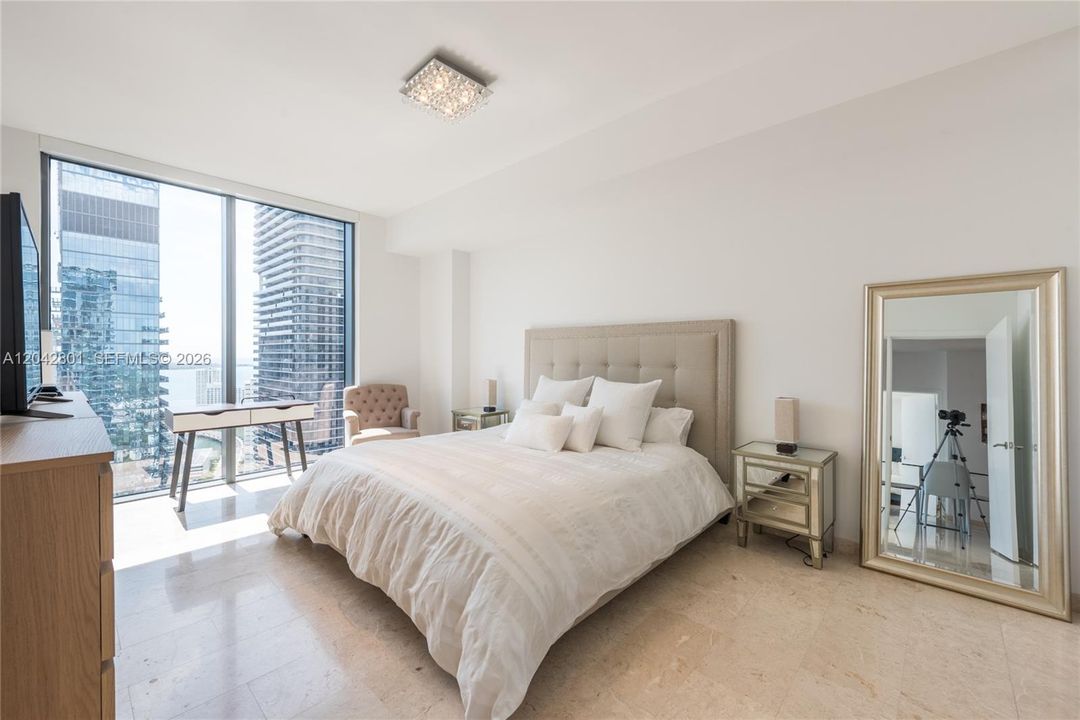 En Venta: $1,130,000 (2 camas, 2 baños, 1296 Pies cuadrados)