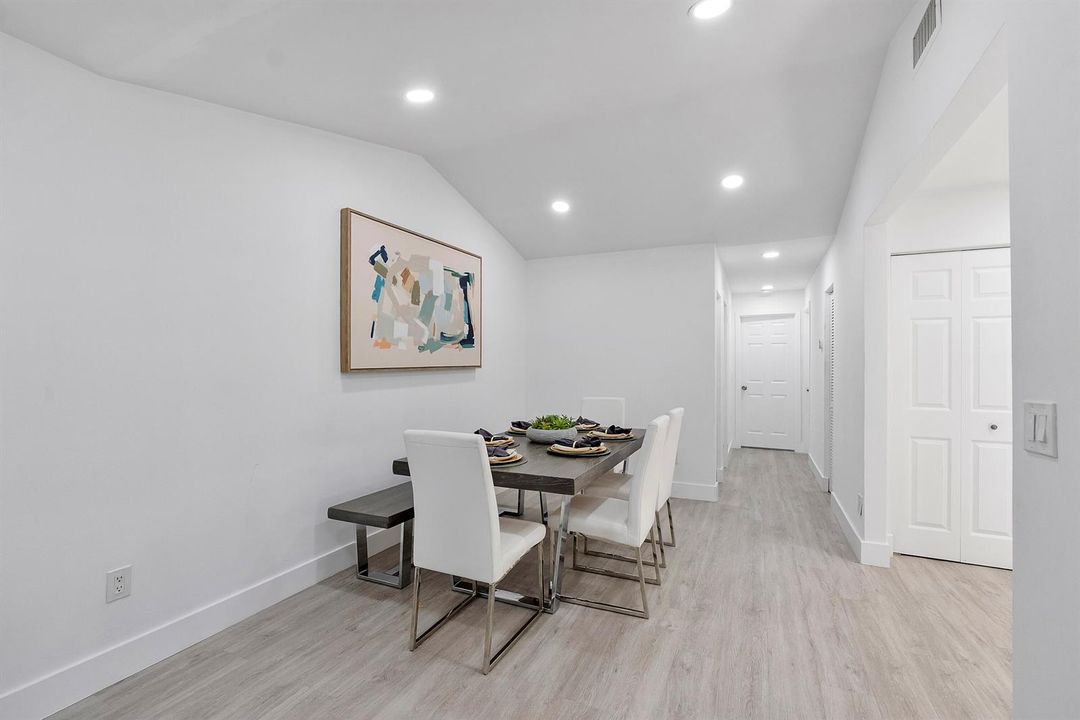 Dining Area 3