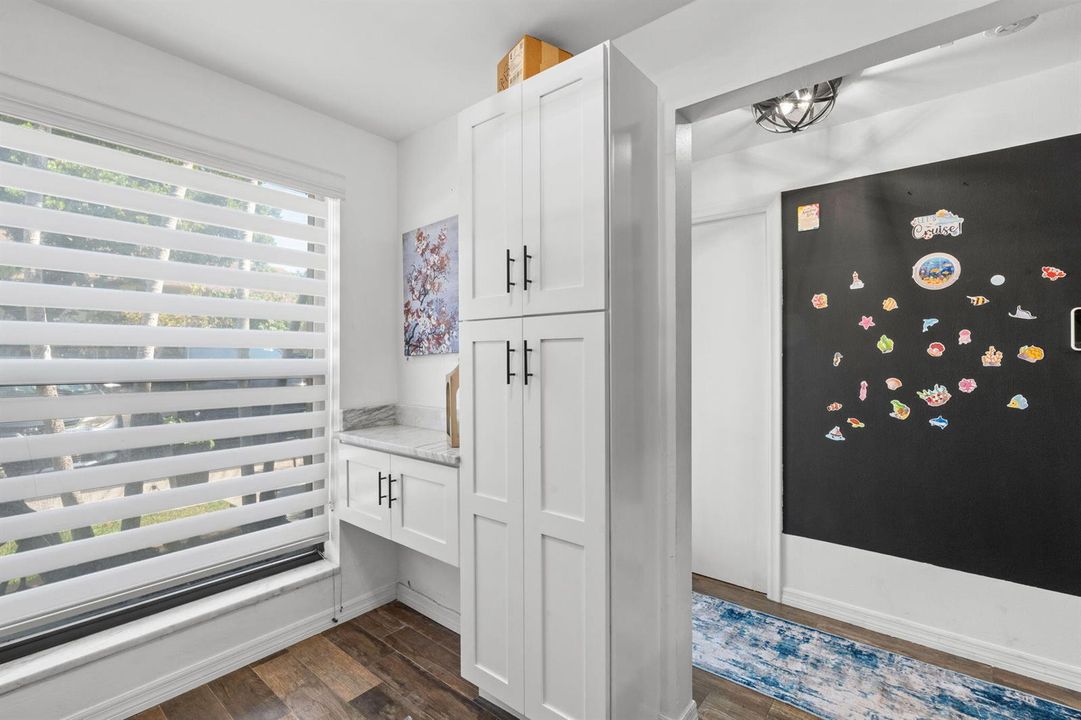 8-web-or-mls-3016 S Oakland Forest Dr, O