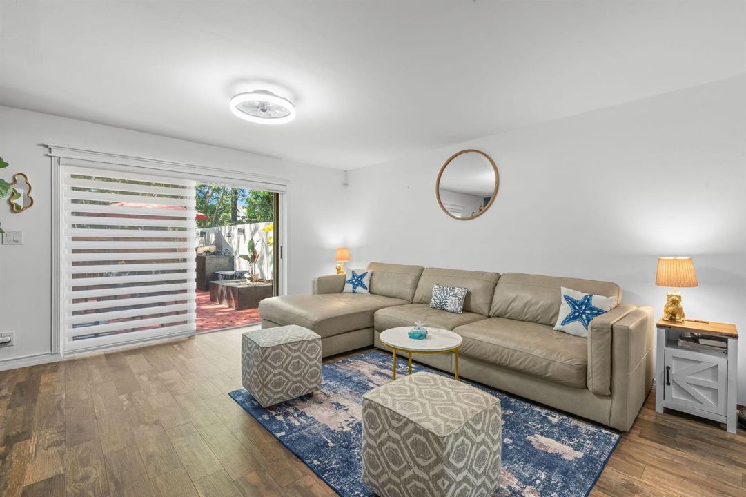 14-web-or-mls-3016 S Oakland Forest Dr,