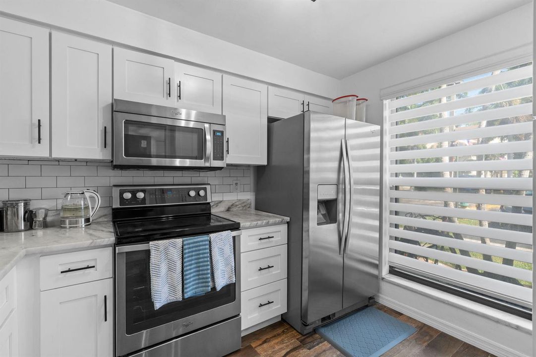 7-web-or-mls-3016 S Oakland Forest Dr, O