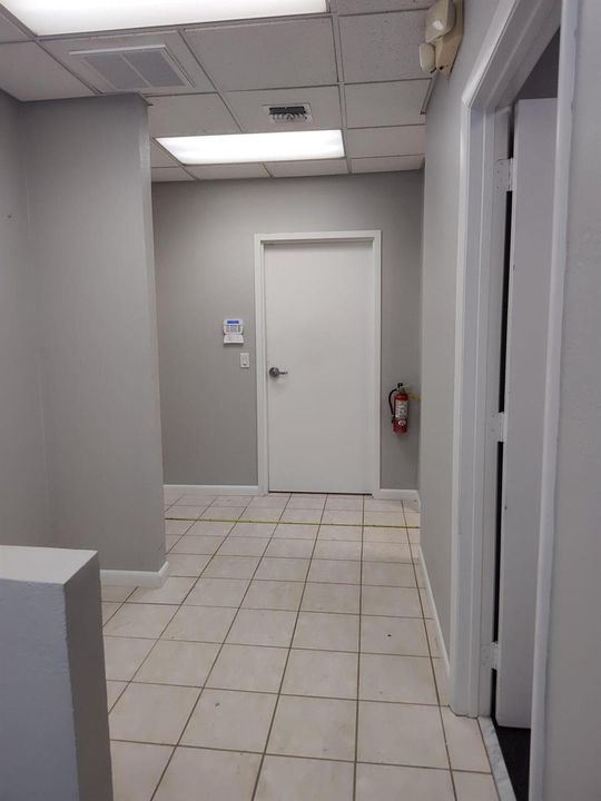 Loft Office, Loft door
