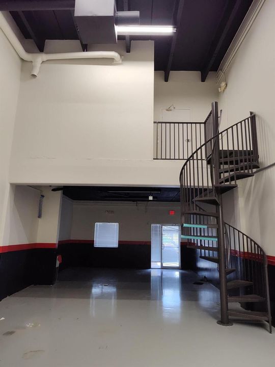 Warehouse to Loft, Stairs