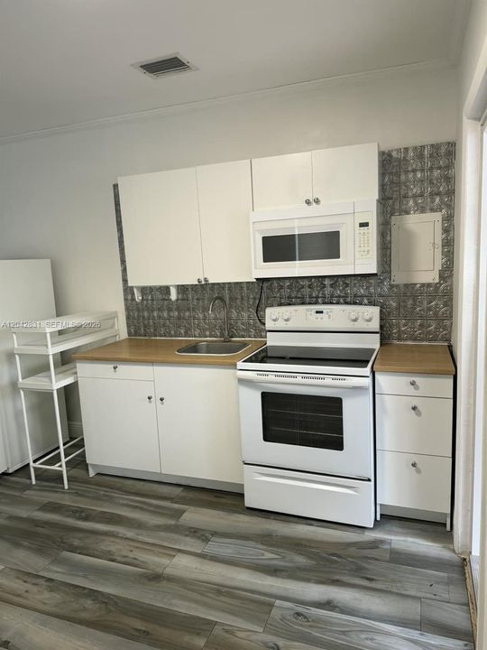 В аренду: $1,850 (1 спален, 1 ванн, 1392 Квадратных фут)