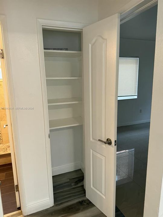 В аренду: $1,850 (1 спален, 1 ванн, 1392 Квадратных фут)